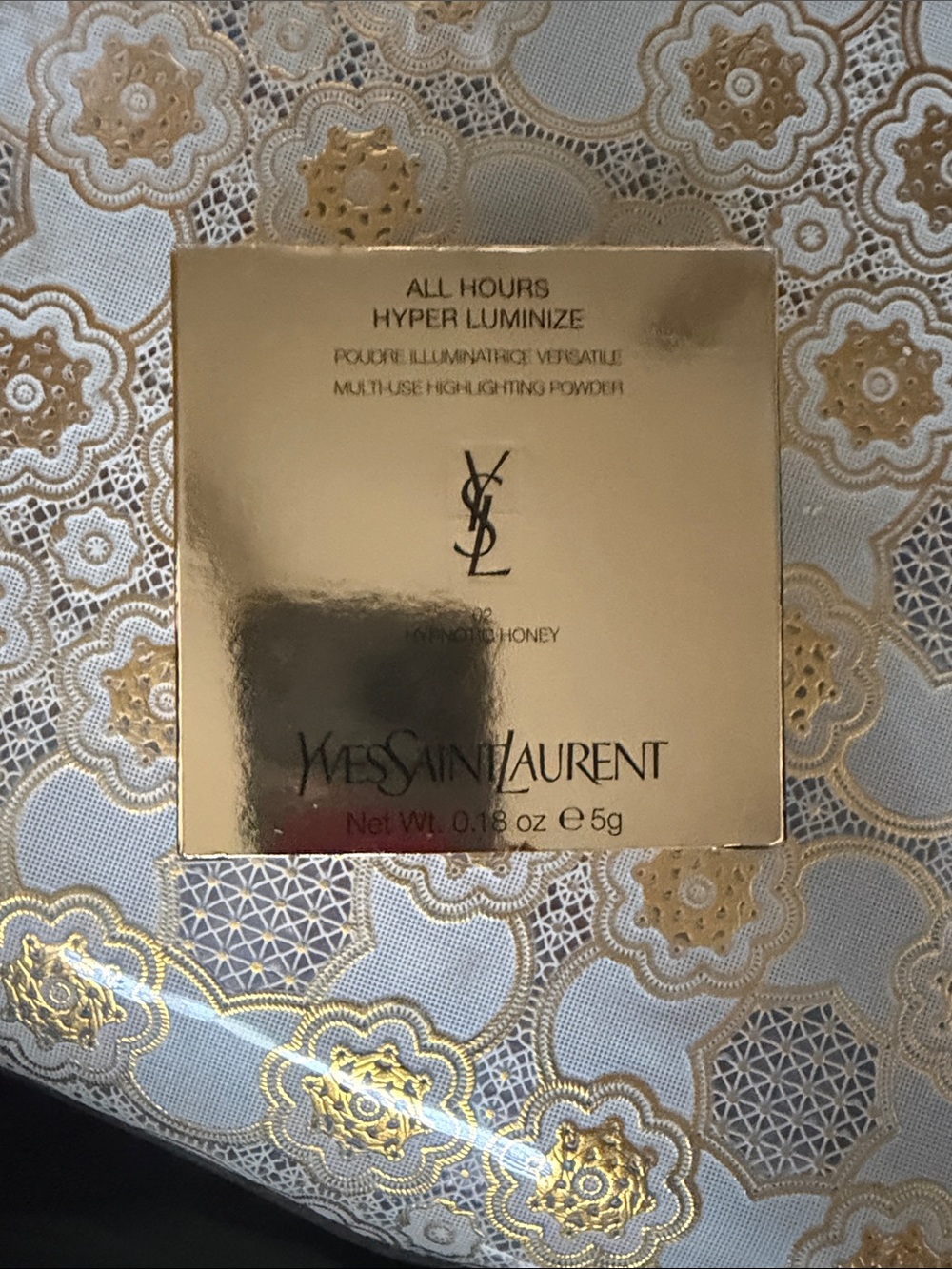 Yves Saint Laurent Gold Highlighter Compact